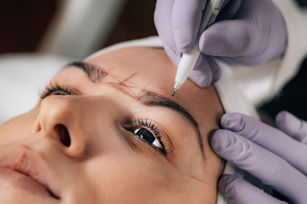 Microblading brwi dla mężczyzn